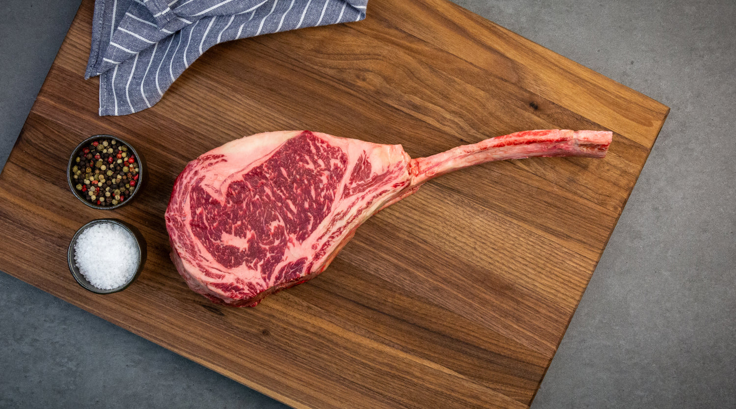 The Ultimate Guide to Tomahawk Steaks: The King of Steaks
